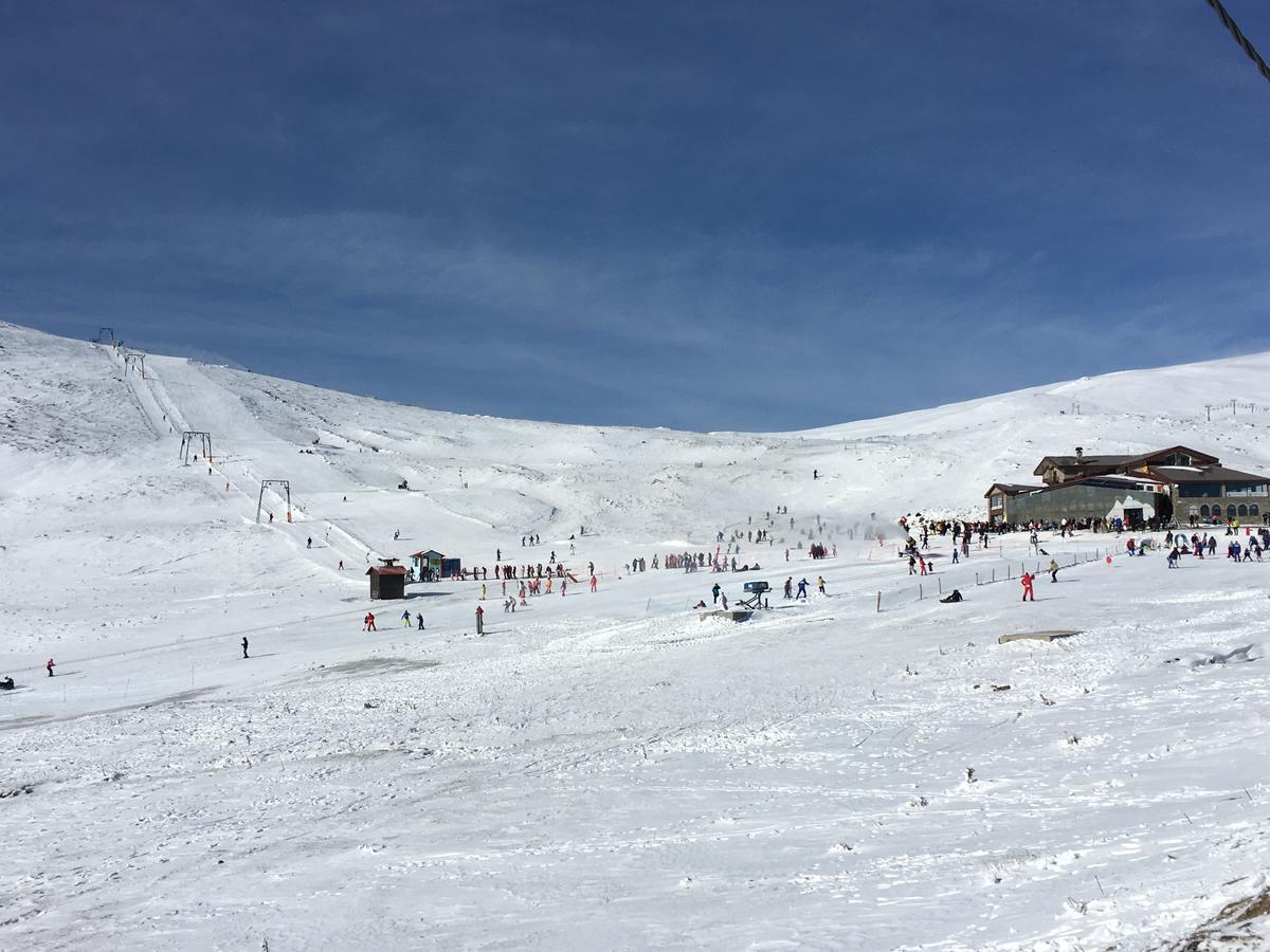 Aitheron Hotel Air Park Zervi Kültér fotó