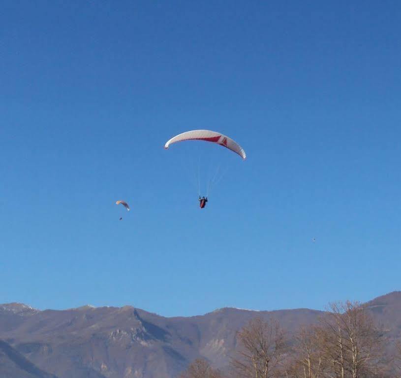 Aitheron Hotel Air Park Zervi Kültér fotó